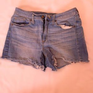 Cut of denim short (size 6)